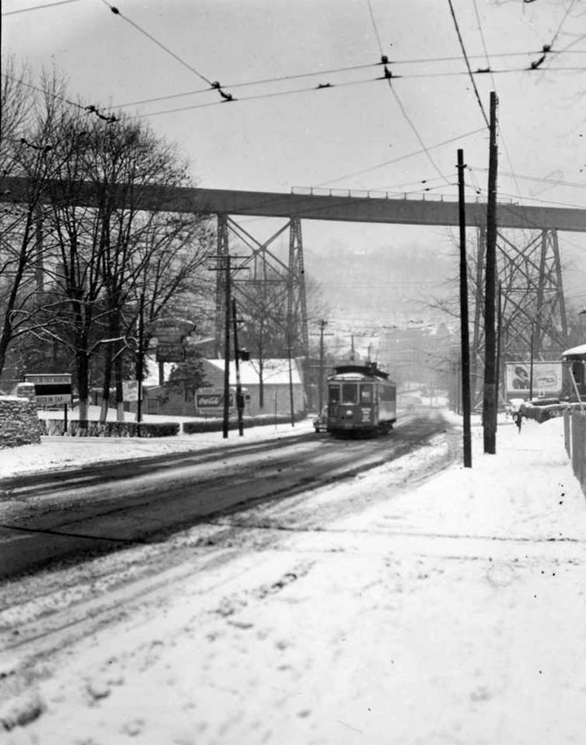 Historic photo of streetcar on Quebec Road in South Fairmount